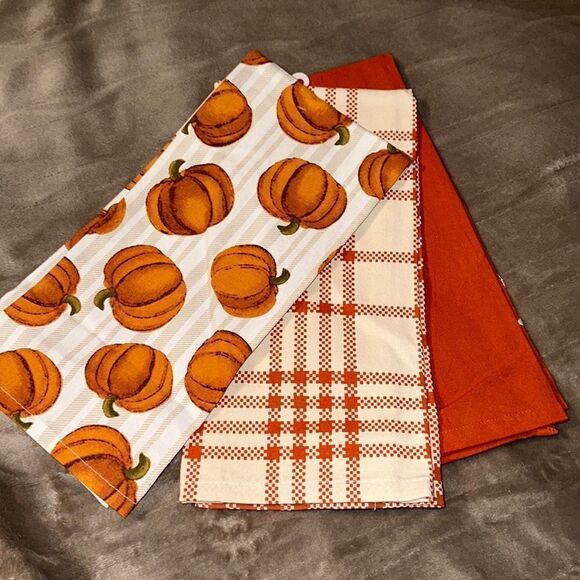 Autumn Hill Rust White Orange Set of 3 Cotton Fall Harvest Kitchen Towels - Picture 2 of 8